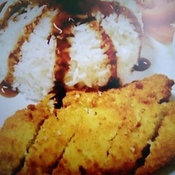 ข้าวปลากรอบ  +สลัด