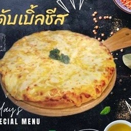 พิซซ่าชีสทะลัก by Fon