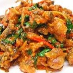 ผัดเผ็ดกบ