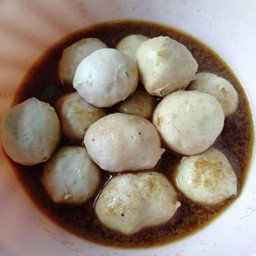 ชิ้นหมูลวก