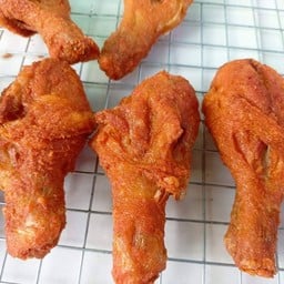ไก่ทอดหาดใหญ่ (ที่สุดไก่ทอด)เจ้โบว์