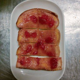 แยมสตรอว์เบอร์รี 🍞