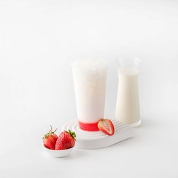 นมสตรอเบอรี่