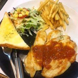 สเต็กไก่ซอสสไปร์ซี่