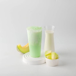 นมเมล่อน