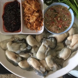 หอยนางรมทรงเครื่อง