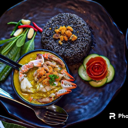 ข้าวมันแกงปู