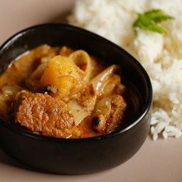 มัสมั่นเนื้อ