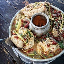 ต้มลาวปลาช่อน