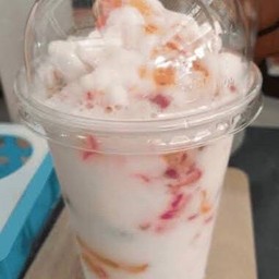 โยเกิร์ตปีโป้ปั่น