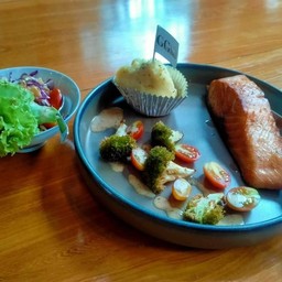 สเต็กปลาแซลม่อน