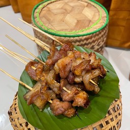 เรื่องของมาม่า ยามดึก