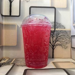 น้ำแดงโซดา