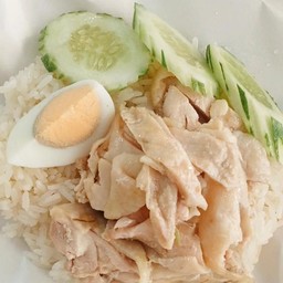ข้าวมันไก่ต้ม