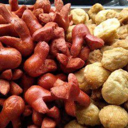 ลูกชิ้นปลาระเบิด+ ไส้กรอกแดง ชุดละ