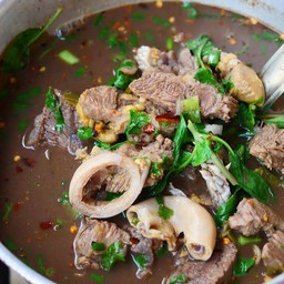 ต้มแซ่บเนื้อเครื่องใน