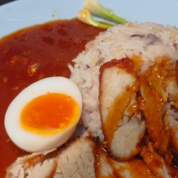 ข้าวหมูแดง-หลัวเสี่ยวเหวิน