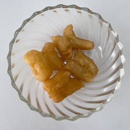 ปาท่องโก๋