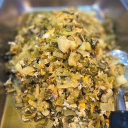 ผักกาดดองผัดไข่