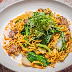 ผัดหมี่มองโกเลีย(เนื้อ)