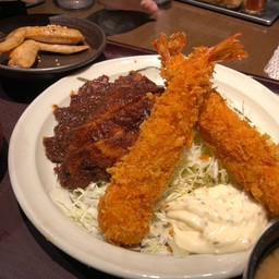 สถานีรถไฟนาโงยะ 名古屋駅