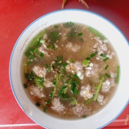 ข้าวต้มหมูสับ