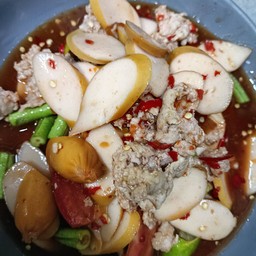 ตำไส้กรอกหมูสับ