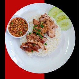 ข้าวหมูย่างจิ้มแจ่ว