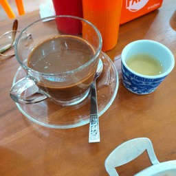 ชาร้อน