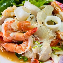 ยำทะเลรวมมิตร