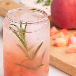 พีชโซดา