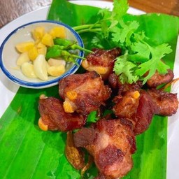 ทอดแหนมซี่โครงหมู