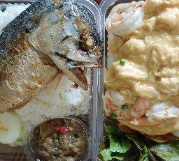 ข้าวน้ำพริกปลาร้าผัด+ปลาทู