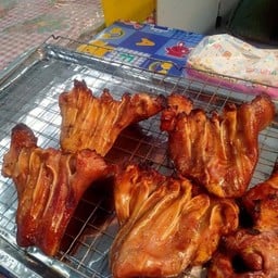 หูหมูย่าง 1 ขีด