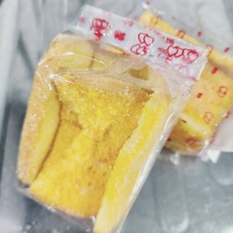 ขนมปังเนยกรอบ