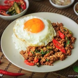 กะเพรามิดไนท์ Kaprao-Midnight