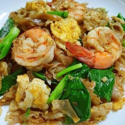 ผัดซีอิ้วเส้นใหญ่_กุ้ง