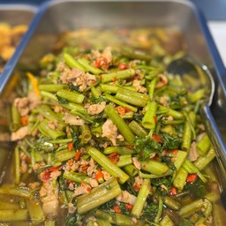 ผัดผักบุ้ง