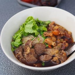 บ้านโฟล์คการาจ  (HALAL)