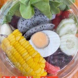 สลัดจานโปรด ของน้องทิว