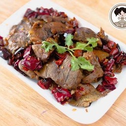 เนื้อผัดพริกหม่าล่า 冷吃牛肉