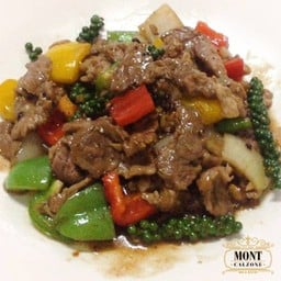 เนื้อผัดพริกไทยดำ