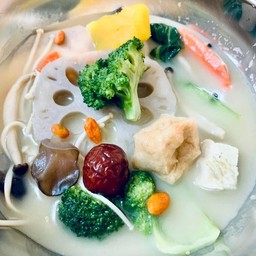 ชุดหม่าล่าต้มให้ ผักรวม