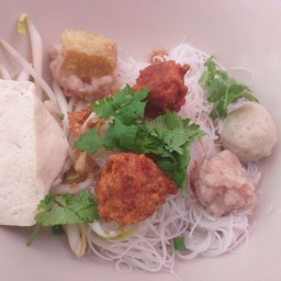 ก๋วยเตี๋ยวแห้ง