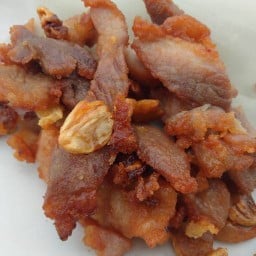 ข้าวเหนียวหมูลุงรักษ์
