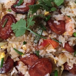 ข้าวผัดกุนเชียง