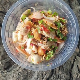 ยำมาม่า