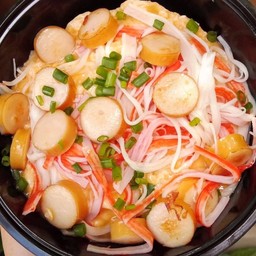 ข้าวไข่ข้นไส้กรอกปูอัด