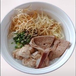 โจ๊กหมู + เครื่องใน หมี่กรอบ
