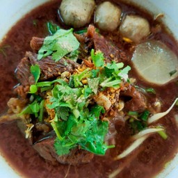 วุ้นเส้นลูกชิ้นเนื้อเปื่อยธรรมดา